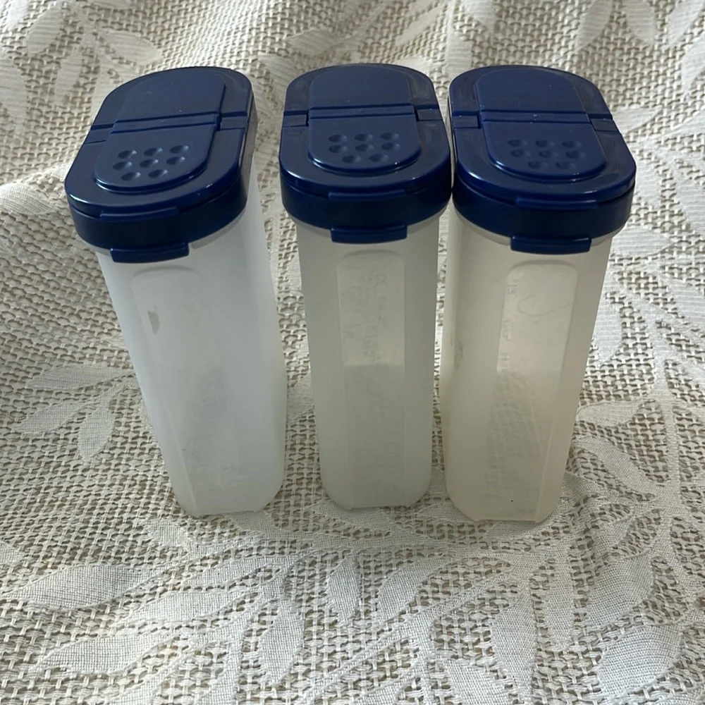 Tupperware Modular‎ Mates Dark Blue Spice Shakers Containers Set of 8